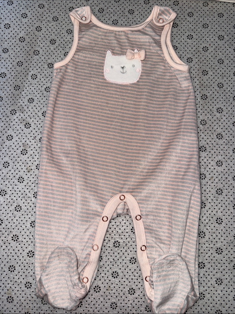 🛍 CUTE LITTLE GIRLS ROMPER SIZE 3-6 MONTHS 🛍